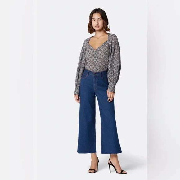 JOIE
Talma Long Sleeve Cotton Top - Picture 2 of 11